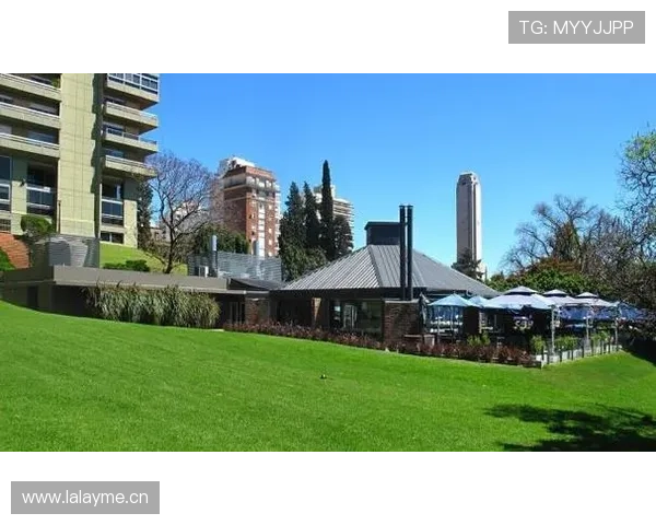 梅西这生活也太节俭了吧，巴黎顶级豪宅住成学生宿舍？